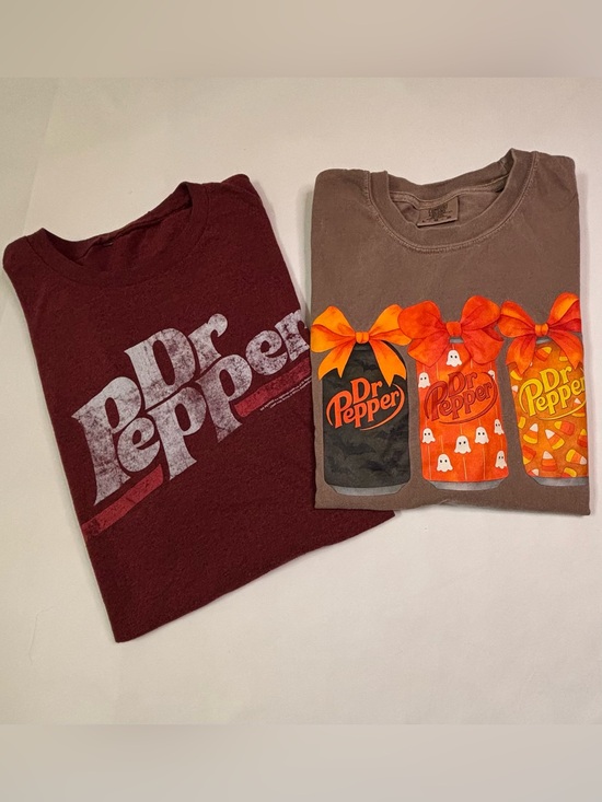 Comfort Colors Tops - Dr Pepper fan gear Graphic Tee - Maroon heather XL & brown Halloween L